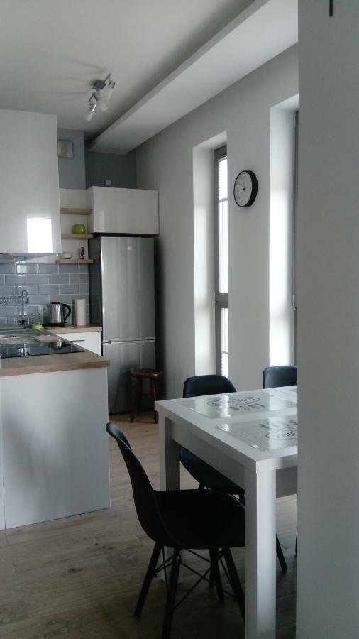 Maestro Apartment Wyszkow Bagian luar foto